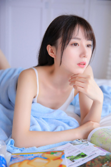 咬住两座山峰